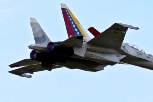 Caza F-16 de las FANB.