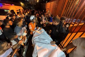 Israel lanza bombardeos en Gaza tras acusar a Hamás de atacar a sus tropas; Hamás lo niega